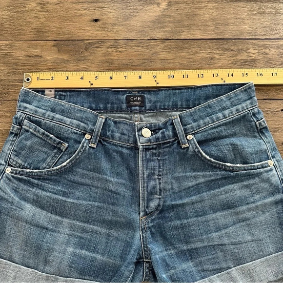 Citizens of Humanity size 26 Button Fly Cuffed Jean Shorts Distressed Denim - Picture 11 of 12